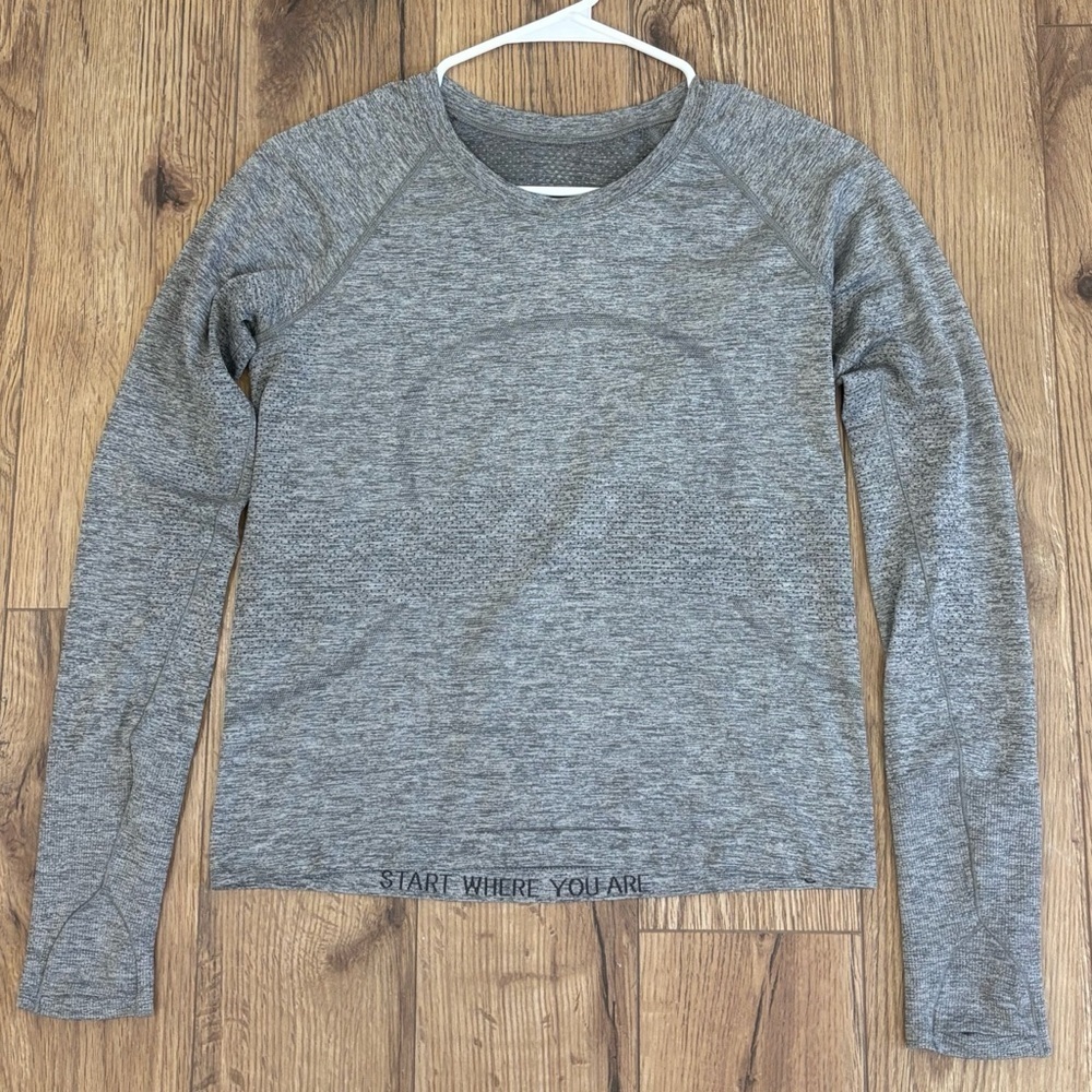 Lululemon Swiftly Tech Long Sleeve Shirt *Race Size 8 In Gray